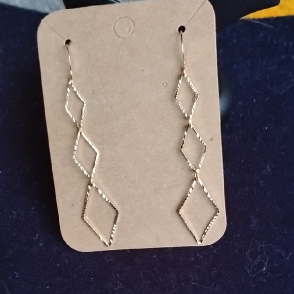Hand Crafted Jewelry - Hand Crafted Elegant Gold Geometric Diamond Cut Earrings